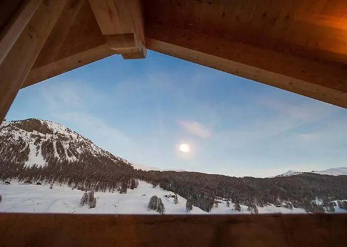 Chalet Alaska